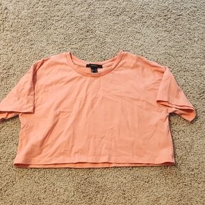 Light Pink Cropped Tee Shirt Size Medium